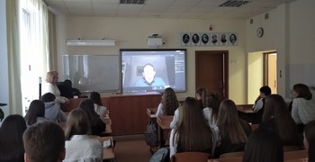 Лицеисты стали участниками онлайн-встречи с одним из создателей вакцины «Спутник-V»