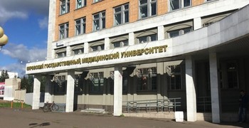 Учащиеся химико-биологического профиля встретились с руководителем центра довузовской подготовки КГМУ