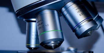 8а побывал на экскурсии в микробиологической лаборатории КГМУ