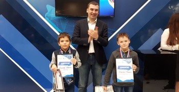 Чемпионы робототехники